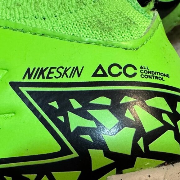 Nike Hypervenom MX Proximo TF Green Strike Bolt Soccer Cleats Turf Woman 9 - Picture 10 of 11